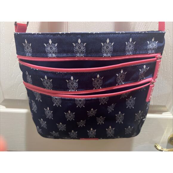 Vera Bradley Sea Turtle Blue/Pink Crossbody Bag - Picture 6 of 11